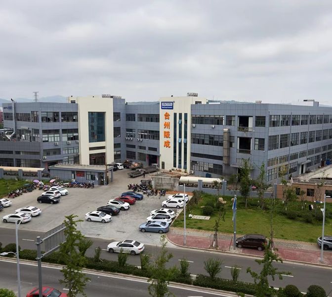 Porcelana Taizhou Bancheng Automotive CO.,LTD. 